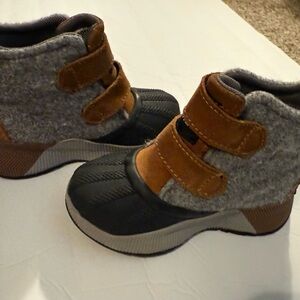 Sorel Kids' Black and Tan Boots